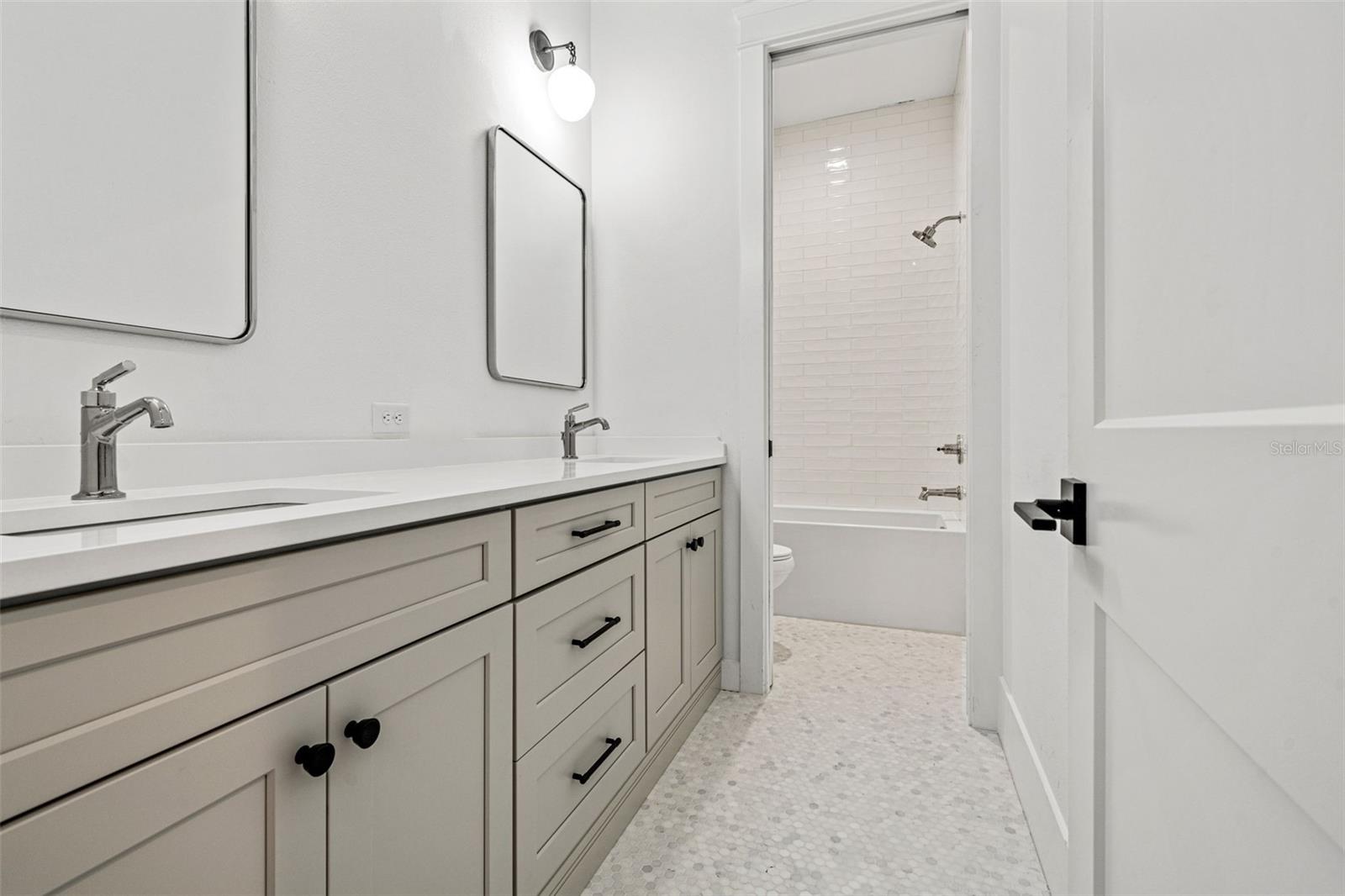 ALLENDALE TERRACE - Residential