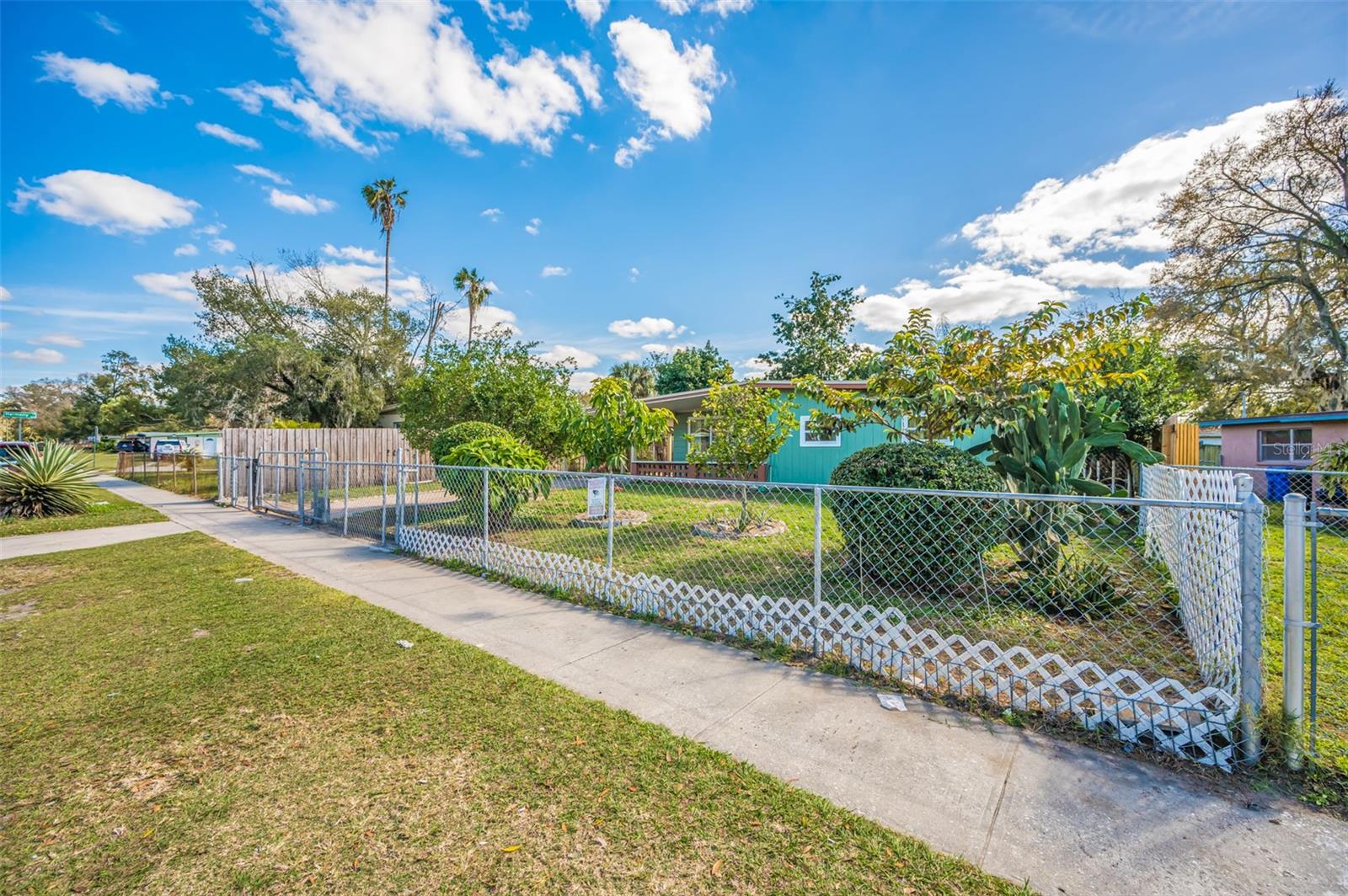 PLANTATION ESTATES UNIT 1 - Residential