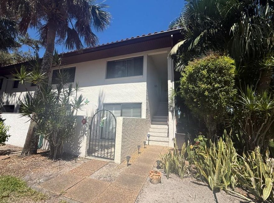 Welcome to this charming 3-bedroom, 2-bath condo located in the desirable Valencia Gardens community, right by IMG Golf & Country Club. The home offers a bright and open layout with a spacious living/dining area, a fully equipped kitchen, and a split-bedroom design for added privacy. Relax on your screened lanai with peaceful views or enjoy the convenience of your covered parking space.
Community amenities include a sparkling pool, landscaped grounds, and a quiet neighborhood atmosphere. The location is unbeatable—just minutes from world-famous beaches, shopping, dining, downtown Bradenton, and Sarasota/Bradenton International Airport. Whether you’re looking for a year-round residence or a seasonal getaway, this condo delivers the perfect Florida lifestyle.