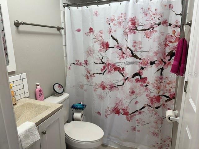 VILLAS OF PINELLAS FARMS CONDO - Residential