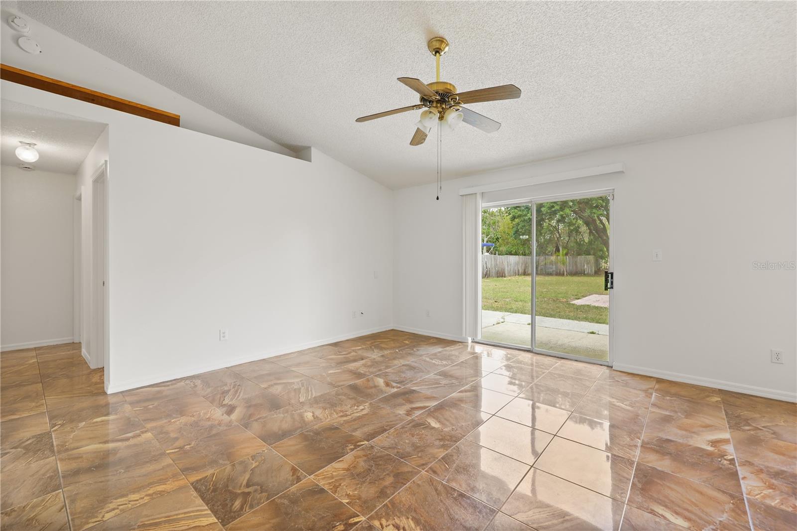 LAKE CRESCENT PINES SUB - Residential