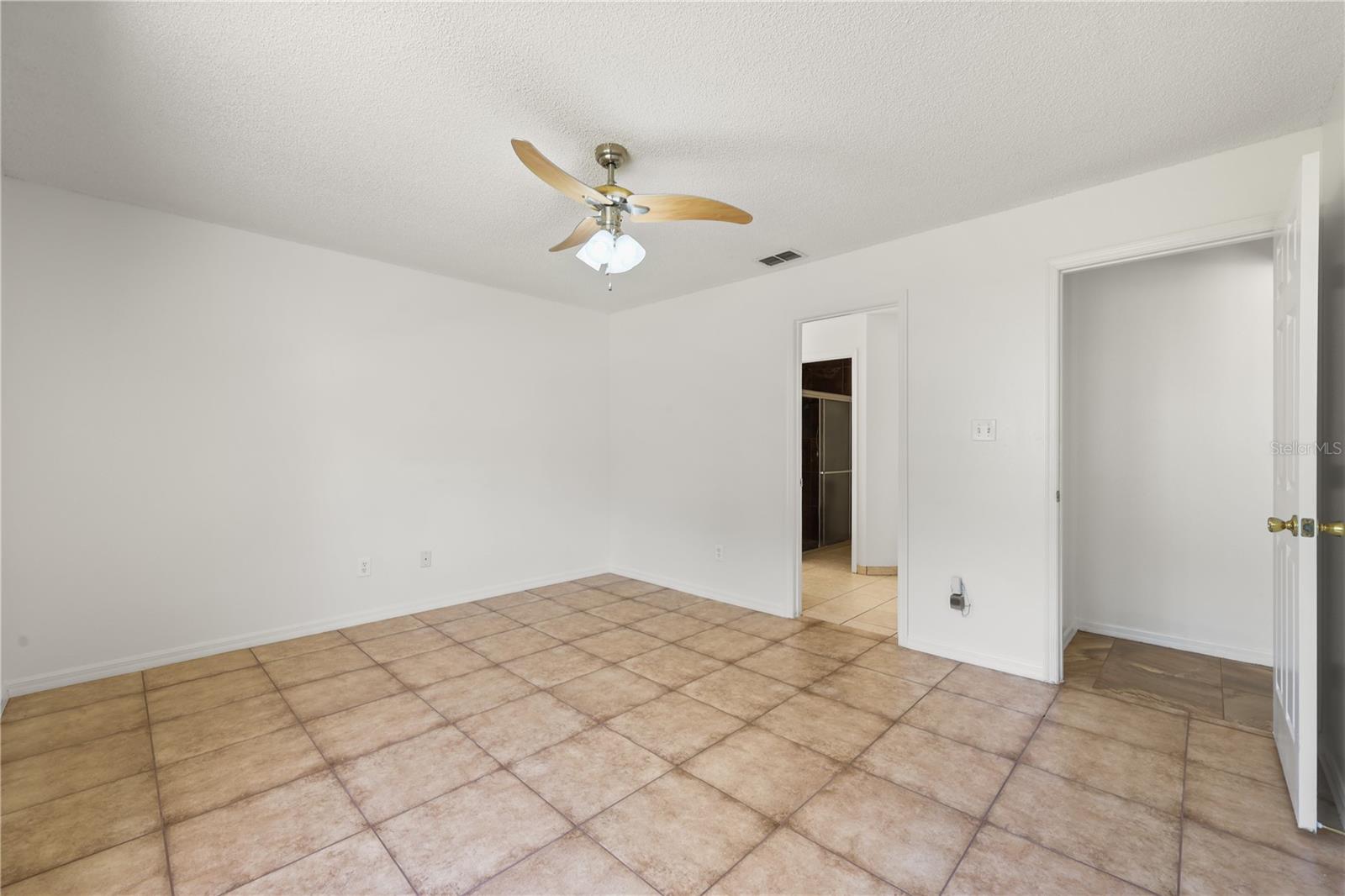 LAKE CRESCENT PINES SUB - Residential