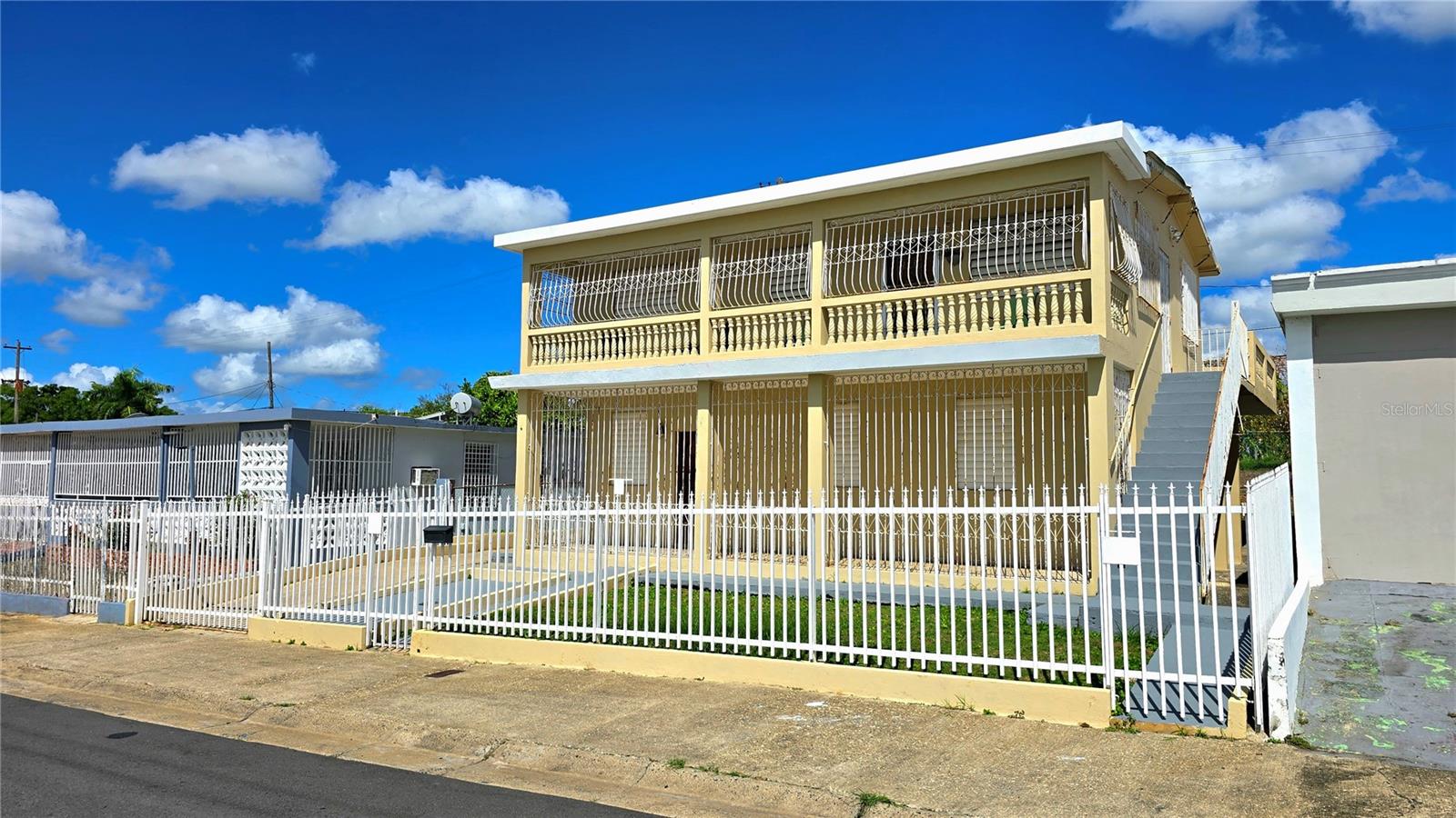 3 St. MAGNOLIA GARDENS 5-B