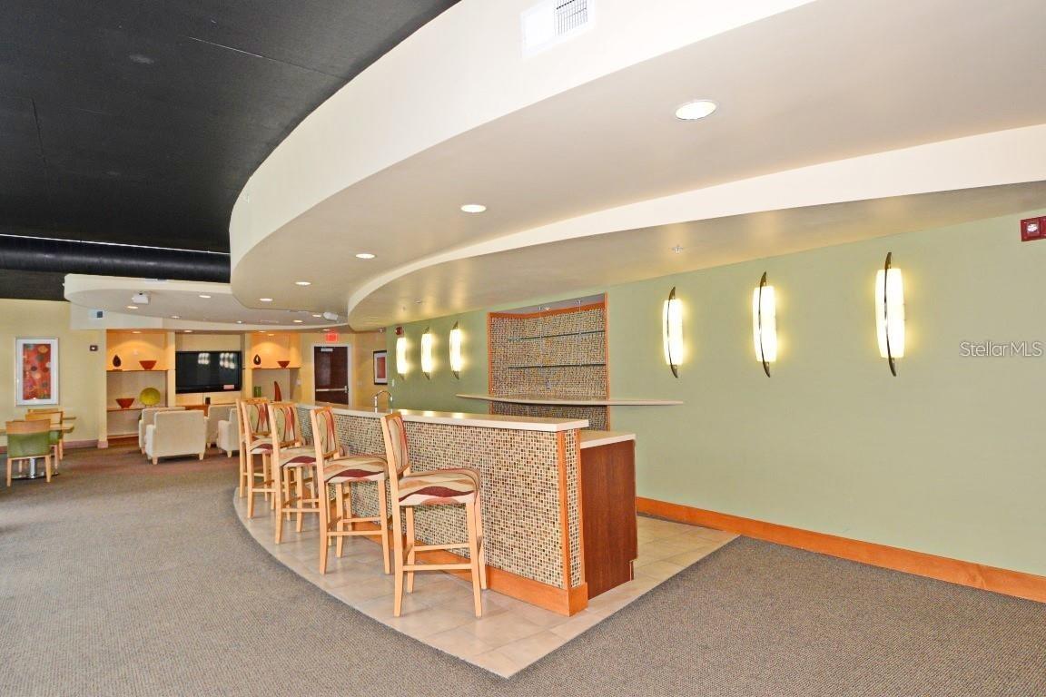 SOLAIRE/PLAZA CONDO - Residential