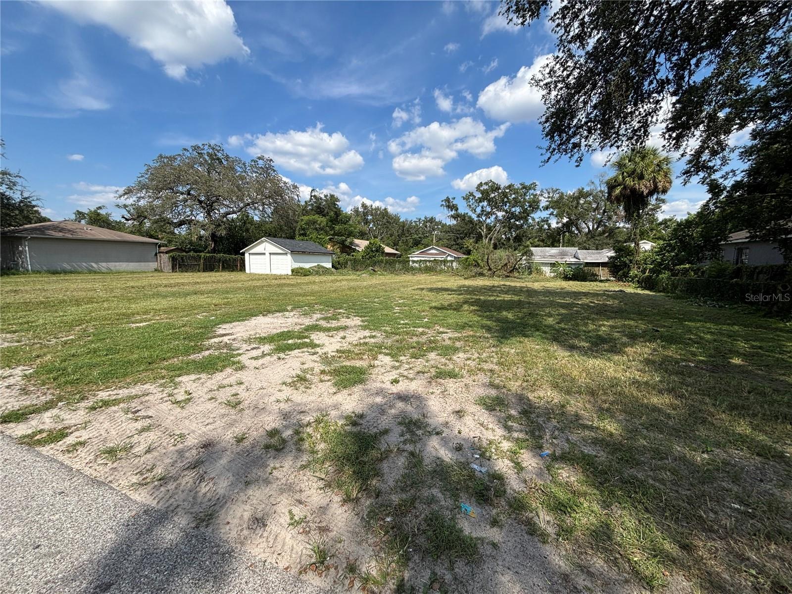 OAK TERRACE REV OF - Land