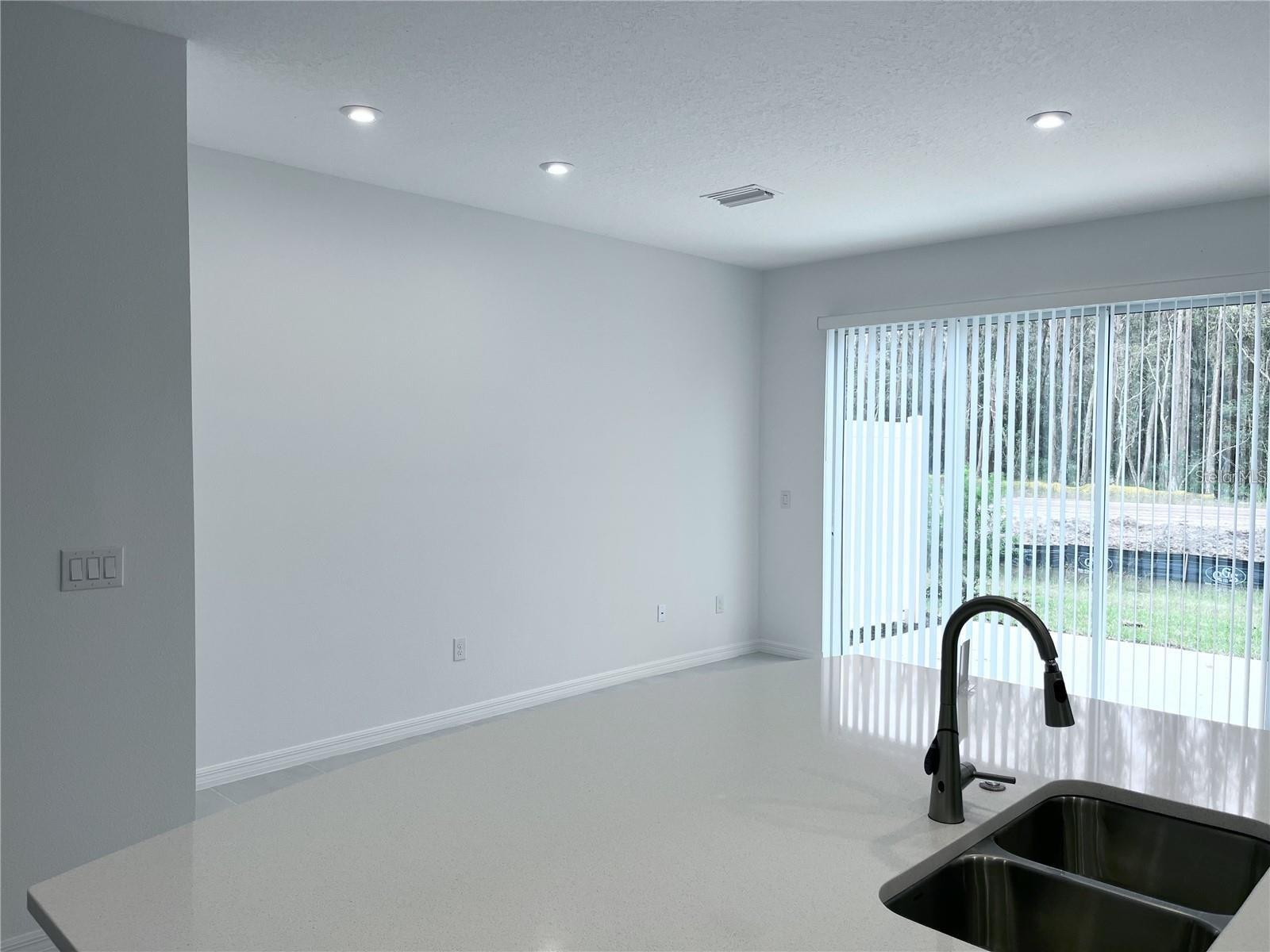 RIVER LNDG PH 1A3-1A6 - Residential Lease