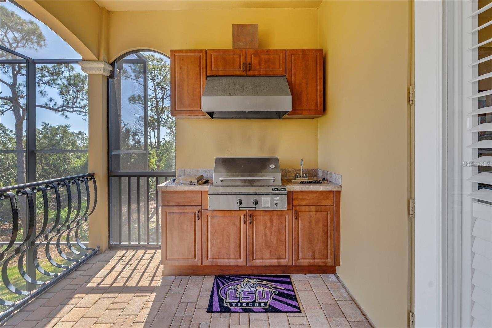 POINTE ALEXIS NORTH PH III - Residential Lease