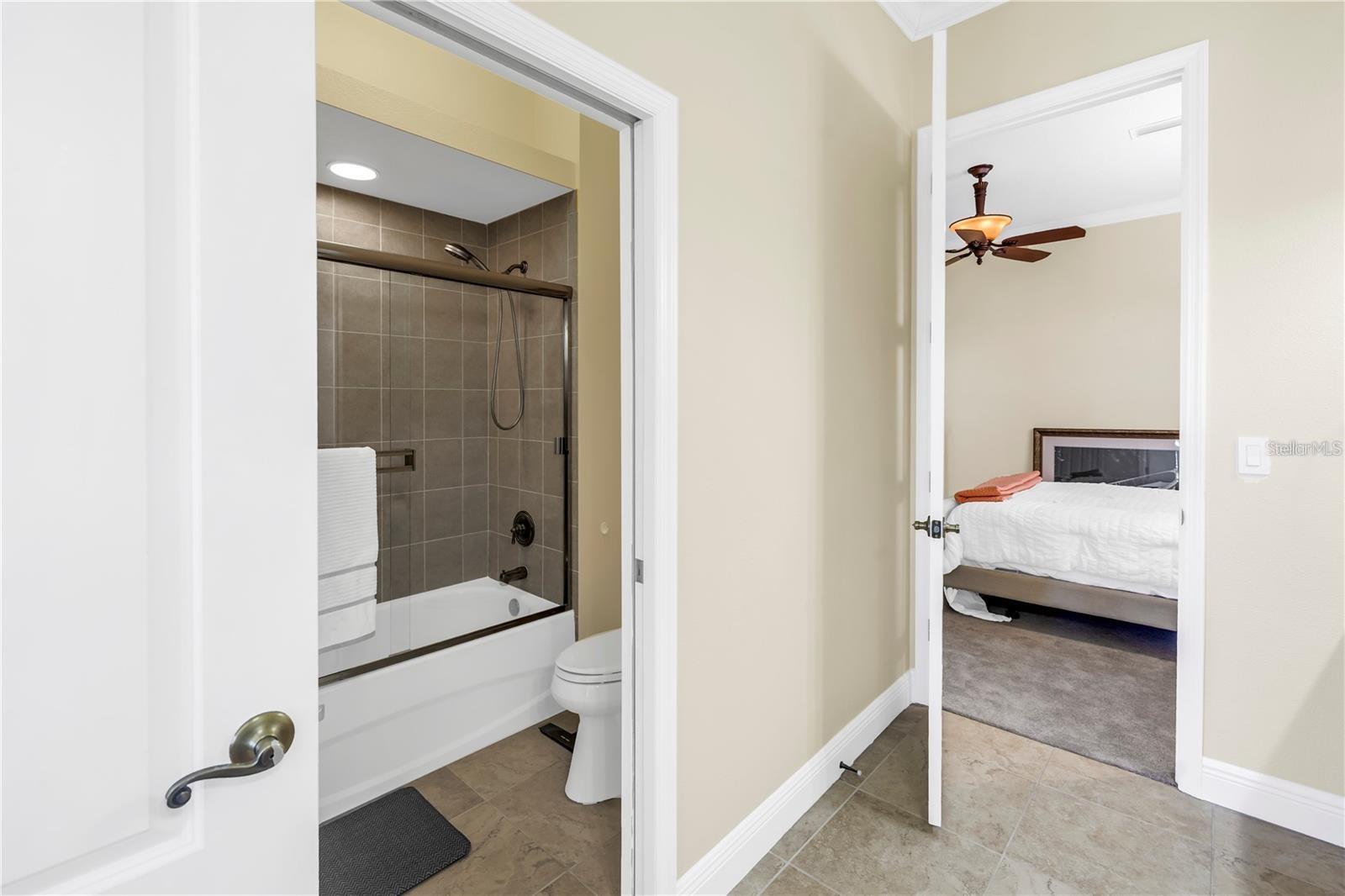 POINTE ALEXIS NORTH PH III - Residential Lease