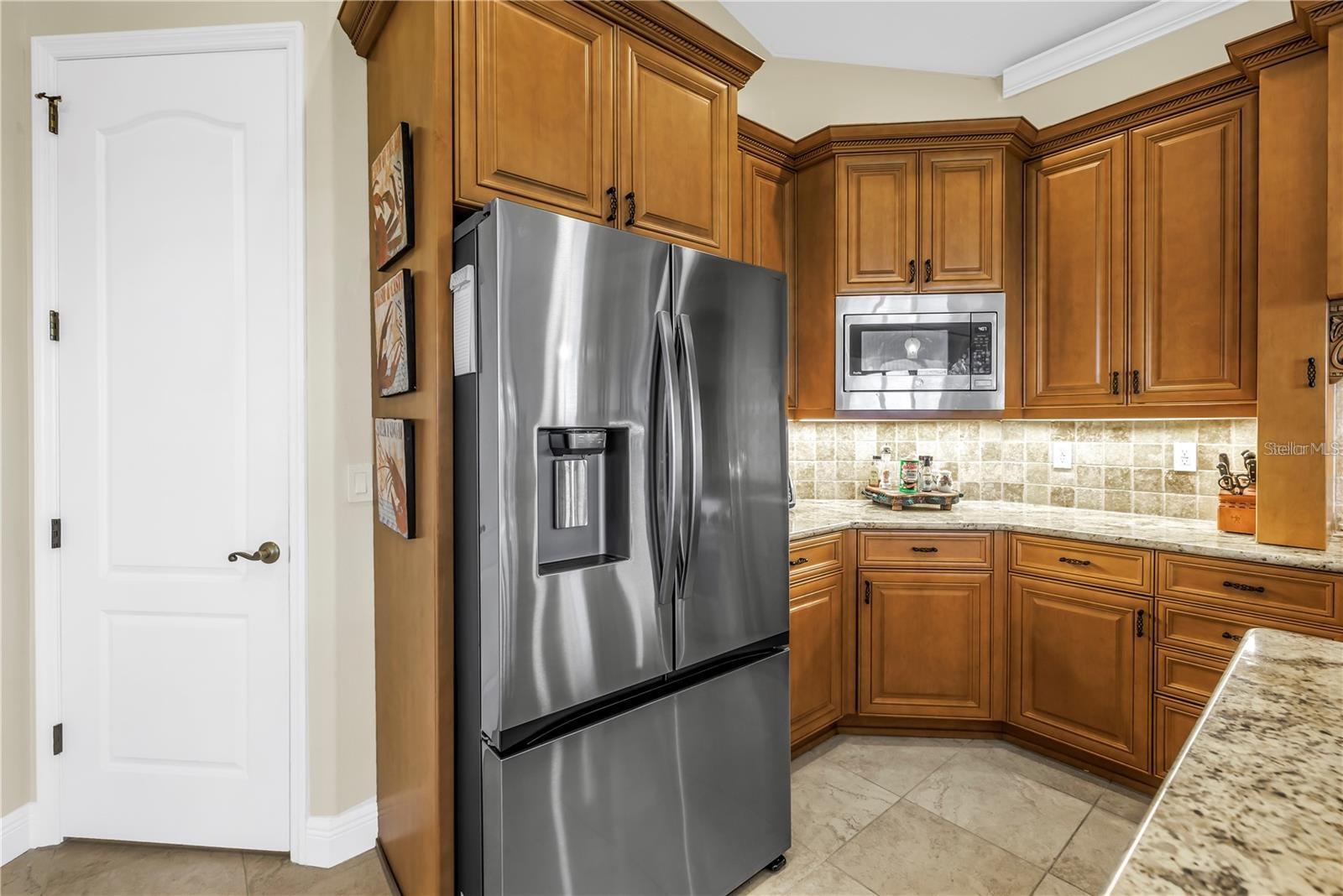 POINTE ALEXIS NORTH PH III - Residential Lease