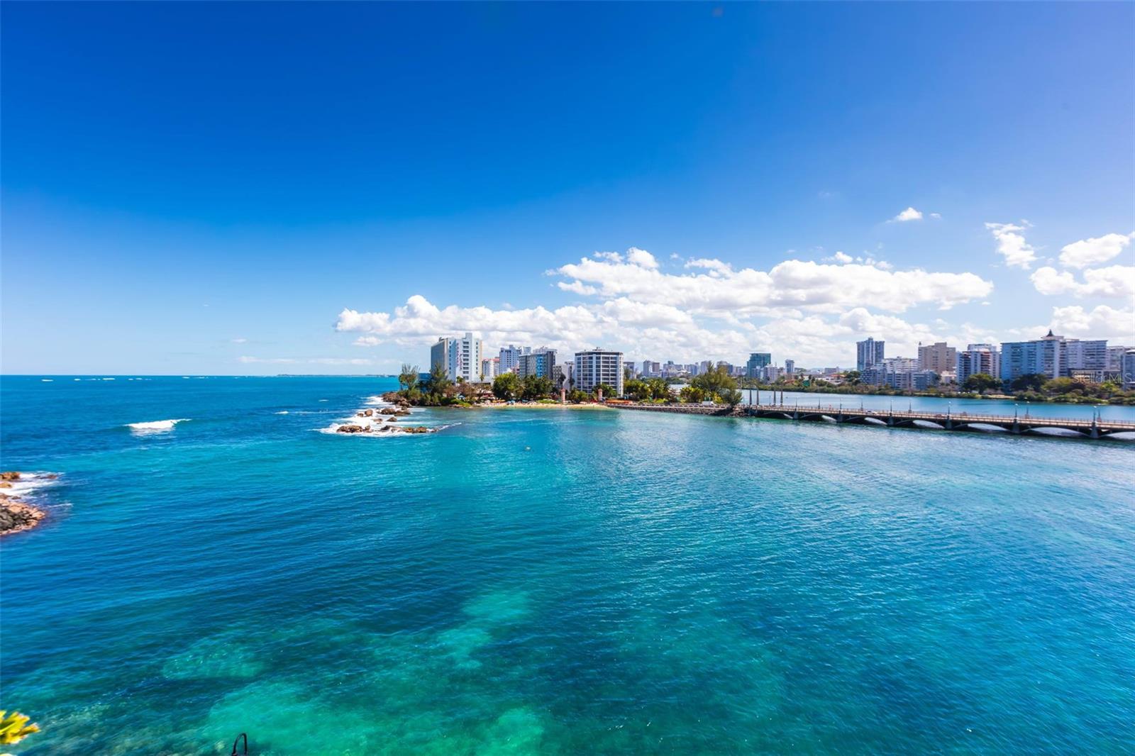 CONDADO LAGOON VILLAS - Residential