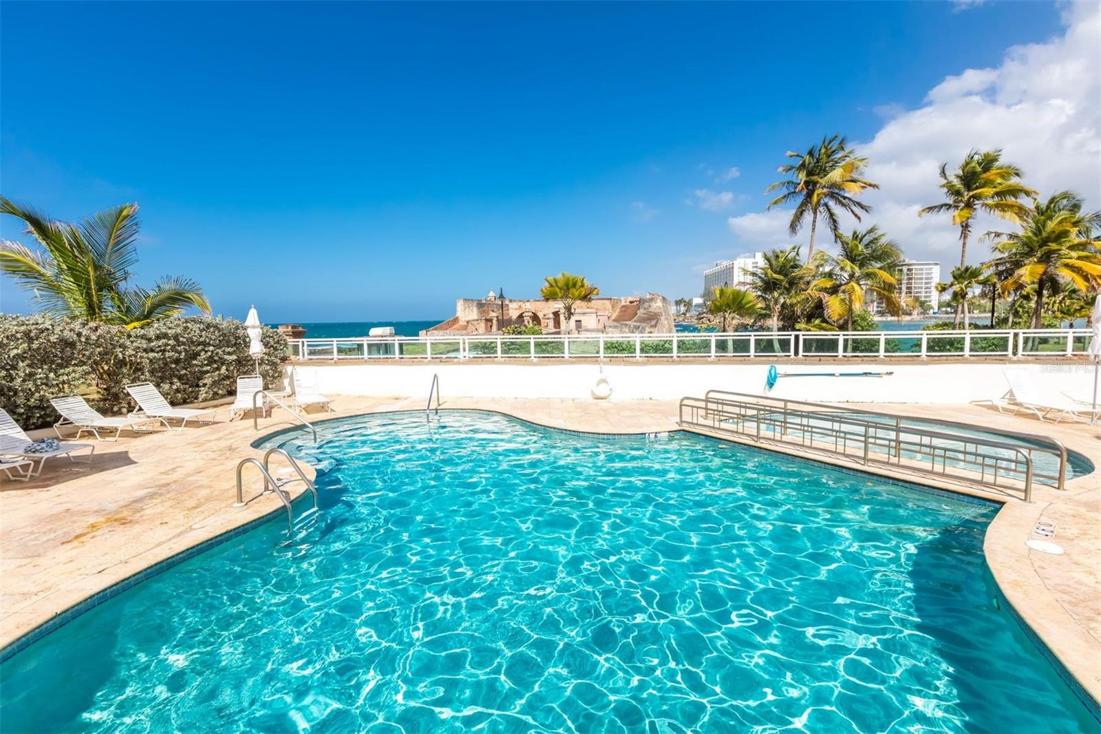 CONDADO LAGOON VILLAS - Residential