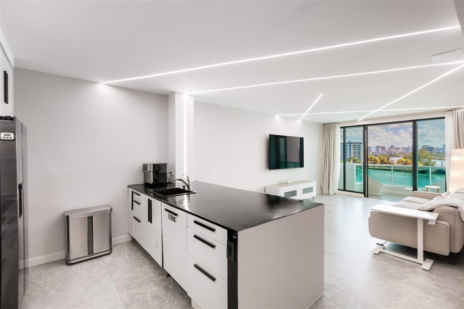 CONDADO LAGOON VILLAS - Residential