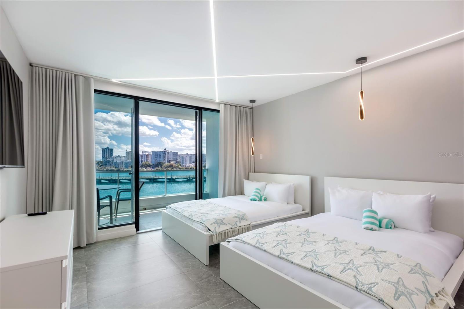 CONDADO LAGOON VILLAS - Residential