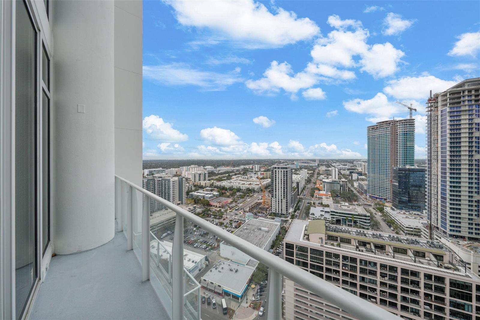 SIGNATURE PLACE CONDO - Residential