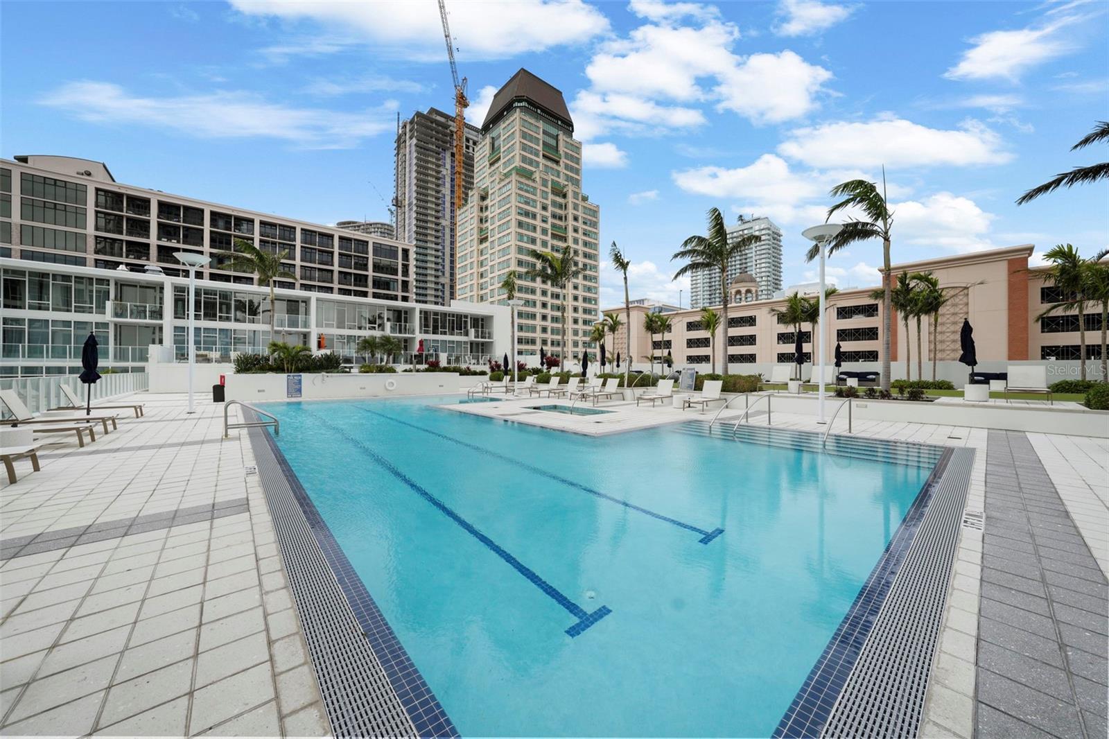 SIGNATURE PLACE CONDO - Residential