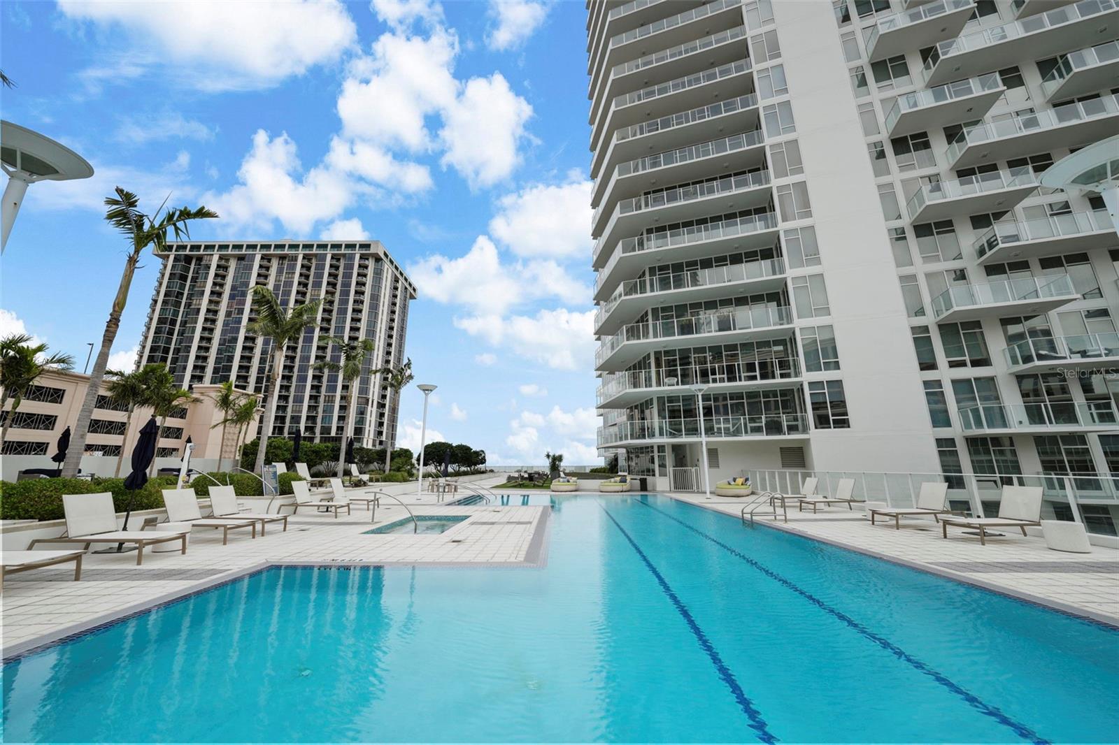 SIGNATURE PLACE CONDO - Residential