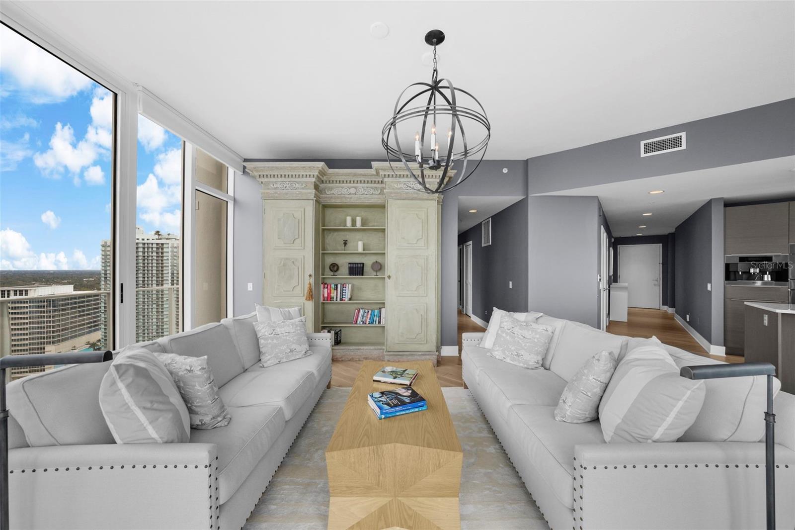 SIGNATURE PLACE CONDO - Residential