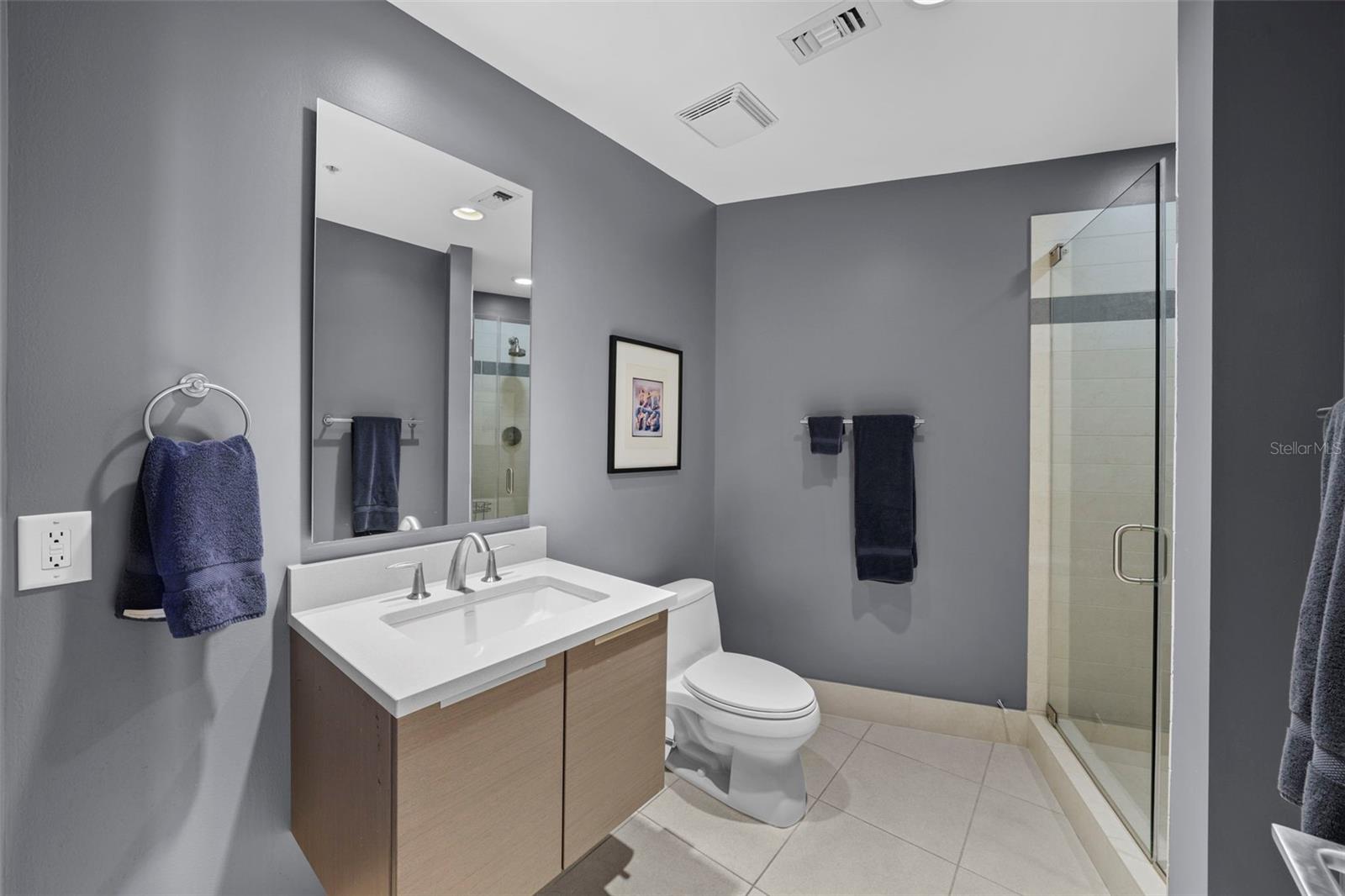 SIGNATURE PLACE CONDO - Residential