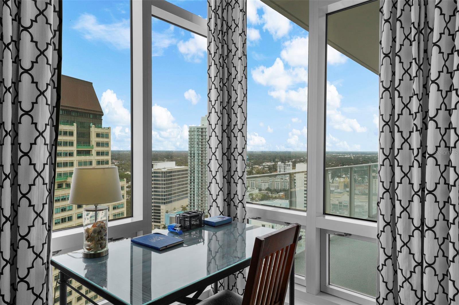 SIGNATURE PLACE CONDO - Residential