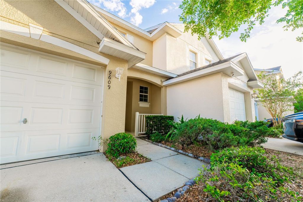 Photo of 9609 Carlsdale Drive, Riverview, FL 33578 (MLS # TB8496615)