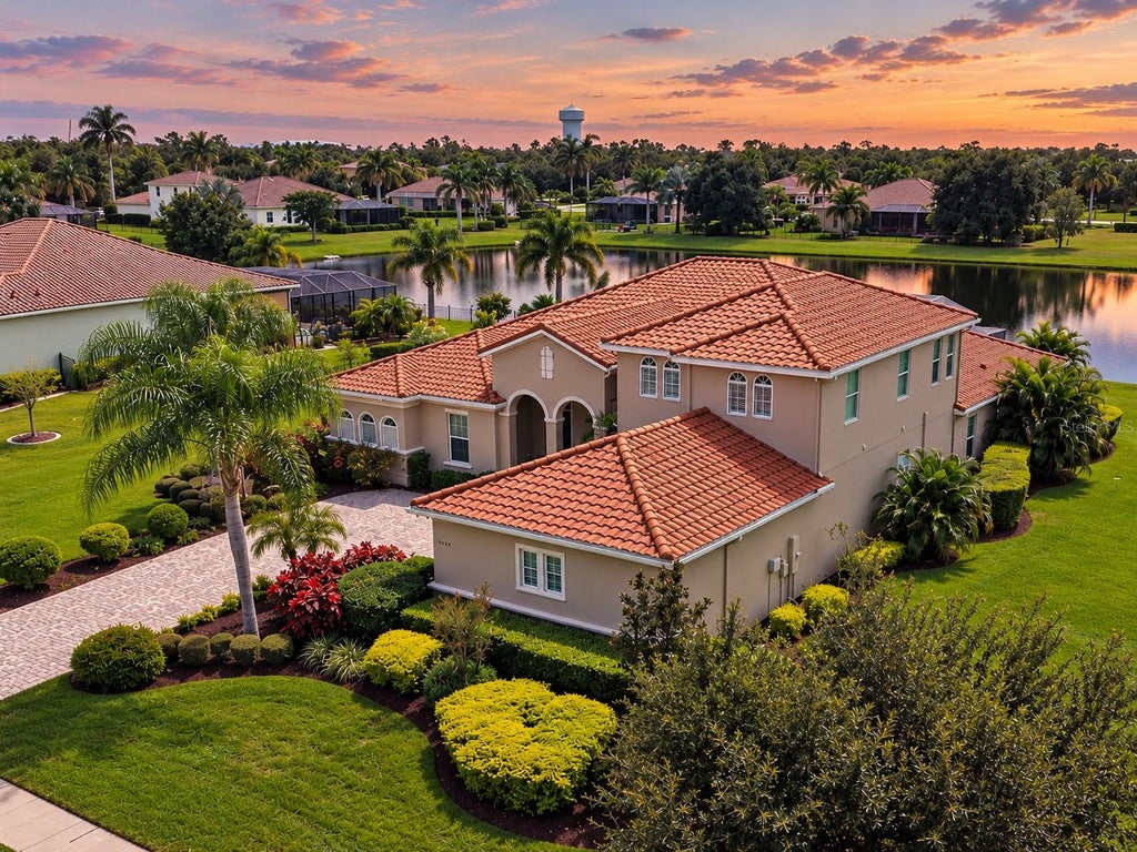 Photo of 17014 E 2nd Avenue, Bradenton, FL 34212 (MLS # A4708079)