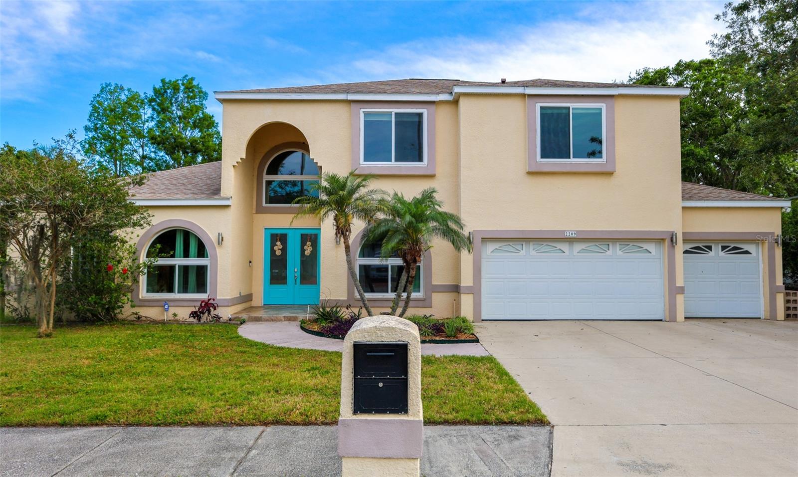 Welcome to your dream rental home at 2209 Belchery Court Dr, Clearwater, FL 33764. This expansive 4,151 sq ft residence offers 5 bedrooms and 5 bathrooms, perfectly blending luxury and comfort. Situated on a generous 0.46-acre lot, the property boasts a screened-in pool with a spillover spa and fountain, an outdoor kitchen, and a raised deck overlooking two serene ponds.
As you step through the grand formal entry, you're greeted by soaring ceilings and gleaming marble tile floors that set the tone for the home's design. The formal dining room seamlessly connects to a gourmet kitchen, featuring custom cabinetry, a center island with bar seating, a built-in bar area, and an inviting eat-in dinette. The adjacent family room, adorned with a cozy gas fireplace, creates a perfect space for relaxation and entertaining.
The main level is thoughtfully designed with sliding doors from each room opening to the pool area, creating an indoor-outdoor living experience. The private master suite includes three custom walk-in closets, dual vanities, and dual showers. A junior suite with a walk-in shower and pool bath, along with a third guest room and adjacent hall bath, complete the first floor.
Upstairs, an informal loft living room offers additional space for relaxation or entertainment, accompanied by two spacious bedrooms, a fitness room, and a hall bathroom with a tub-shower combination.
Situated on a 0.46-acre lot in a tranquil cul-de-sac, this home combines privacy with convenience, being just minutes away from Clearwater's renowned beaches, shopping, and dining.
Experience the perfect blend of luxury and tranquility in this exceptional Clearwater home.? ?? Schedule your private showing today!