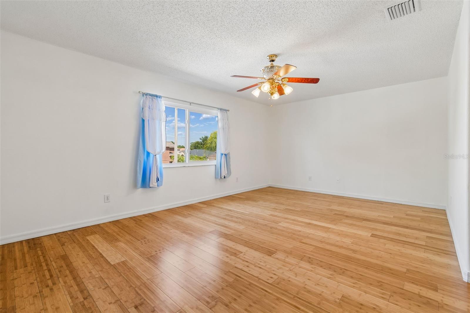 SUMMERFIELD VILLAGE 1 TR 28 - Residential