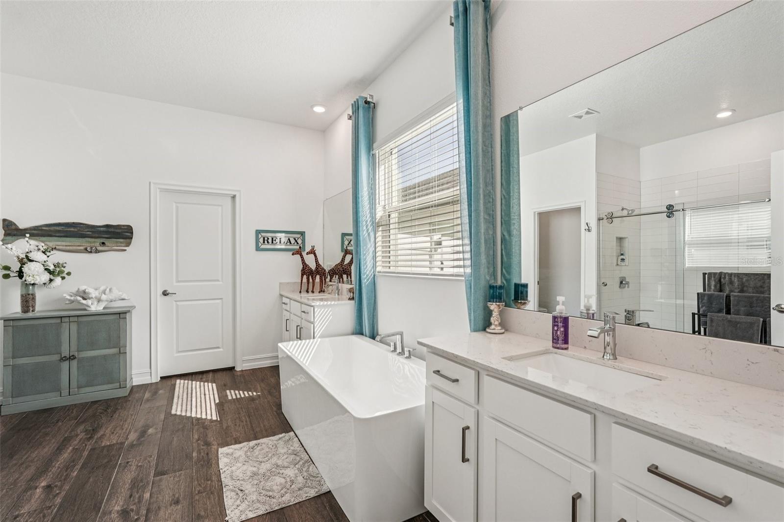 TRIPLE CREEK - Residential