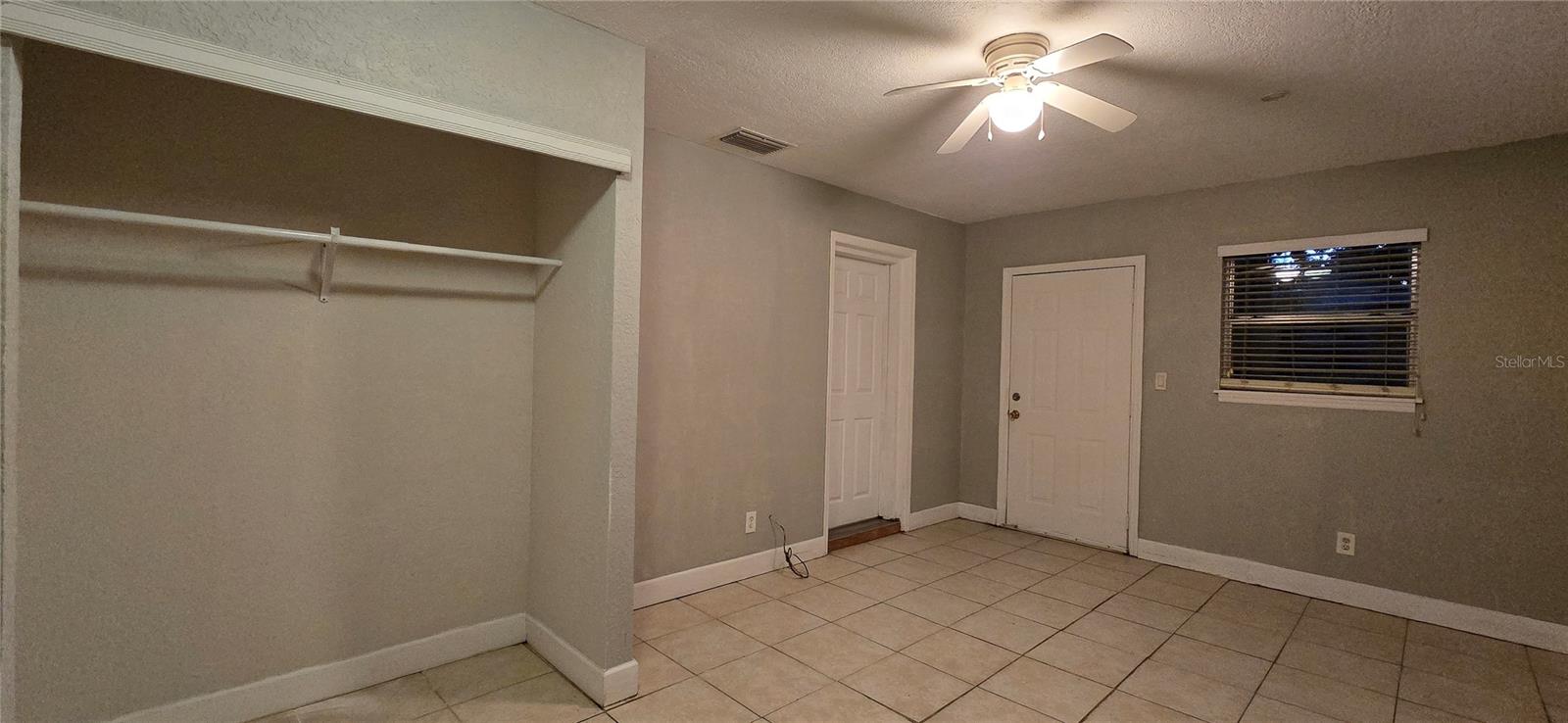 OAKHILL PARK - Residential