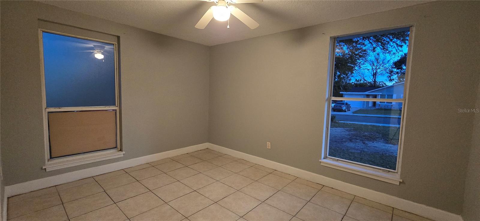 OAKHILL PARK - Residential