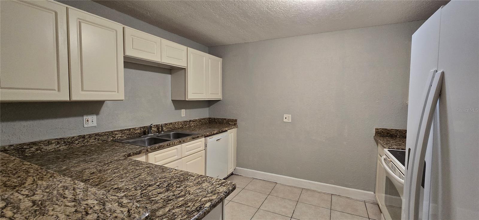 OAKHILL PARK - Residential