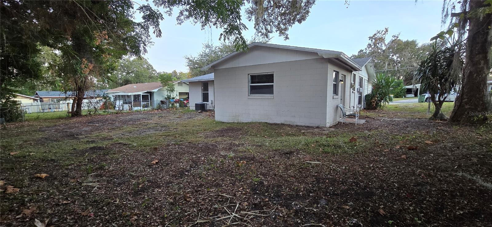 OAKHILL PARK - Residential