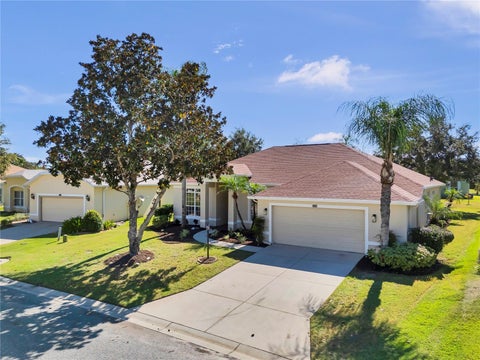 Tiny photo for 5336 Tidewater Street, Leesburg, FL 34748 (MLS # G5118569)