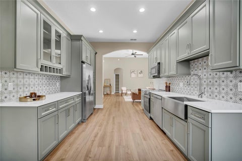 Tiny photo for 5336 Tidewater Street, Leesburg, FL 34748 (MLS # G5118569)