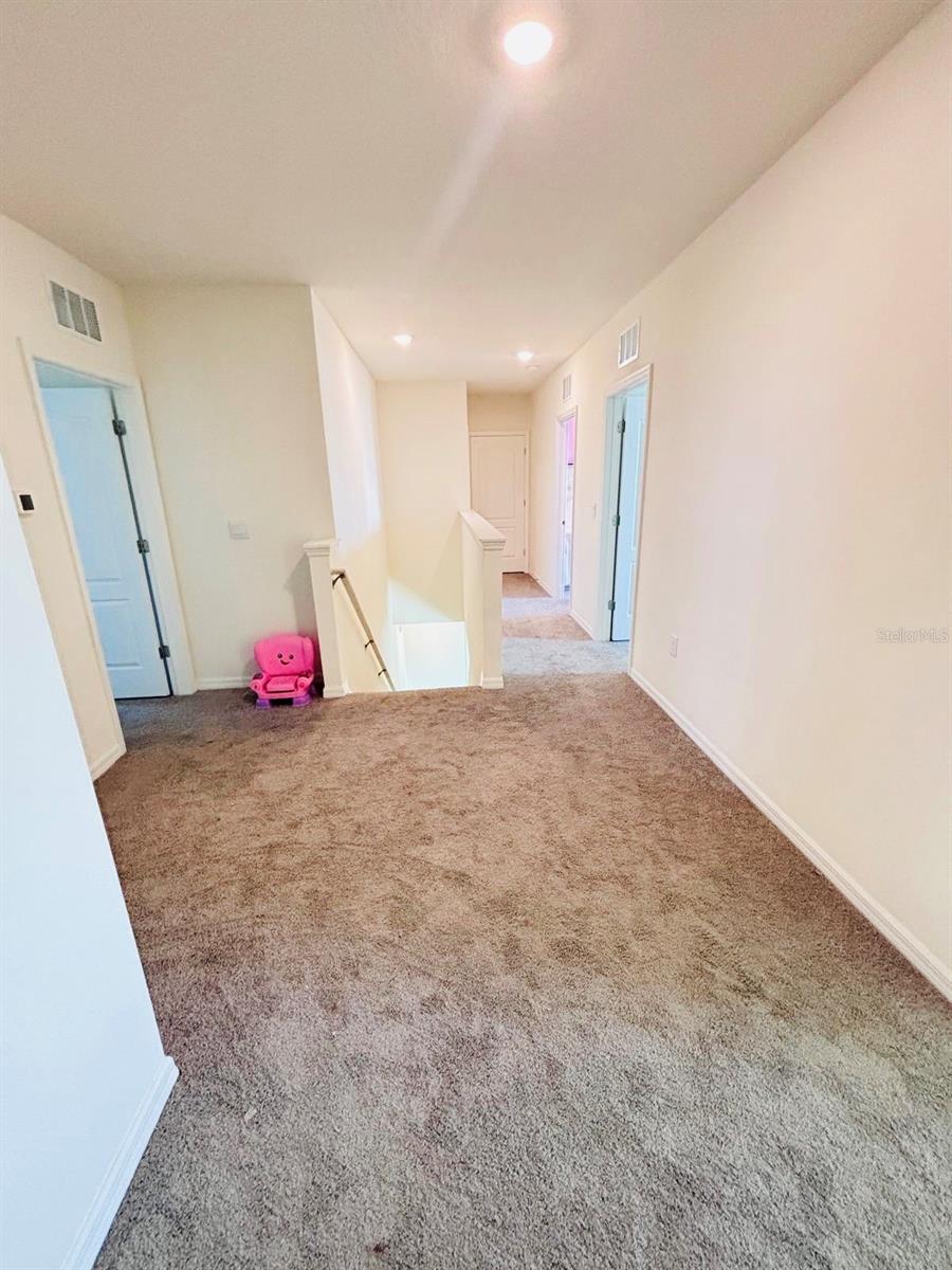 BUENA LAGO PH 1 & 2 - Residential Lease