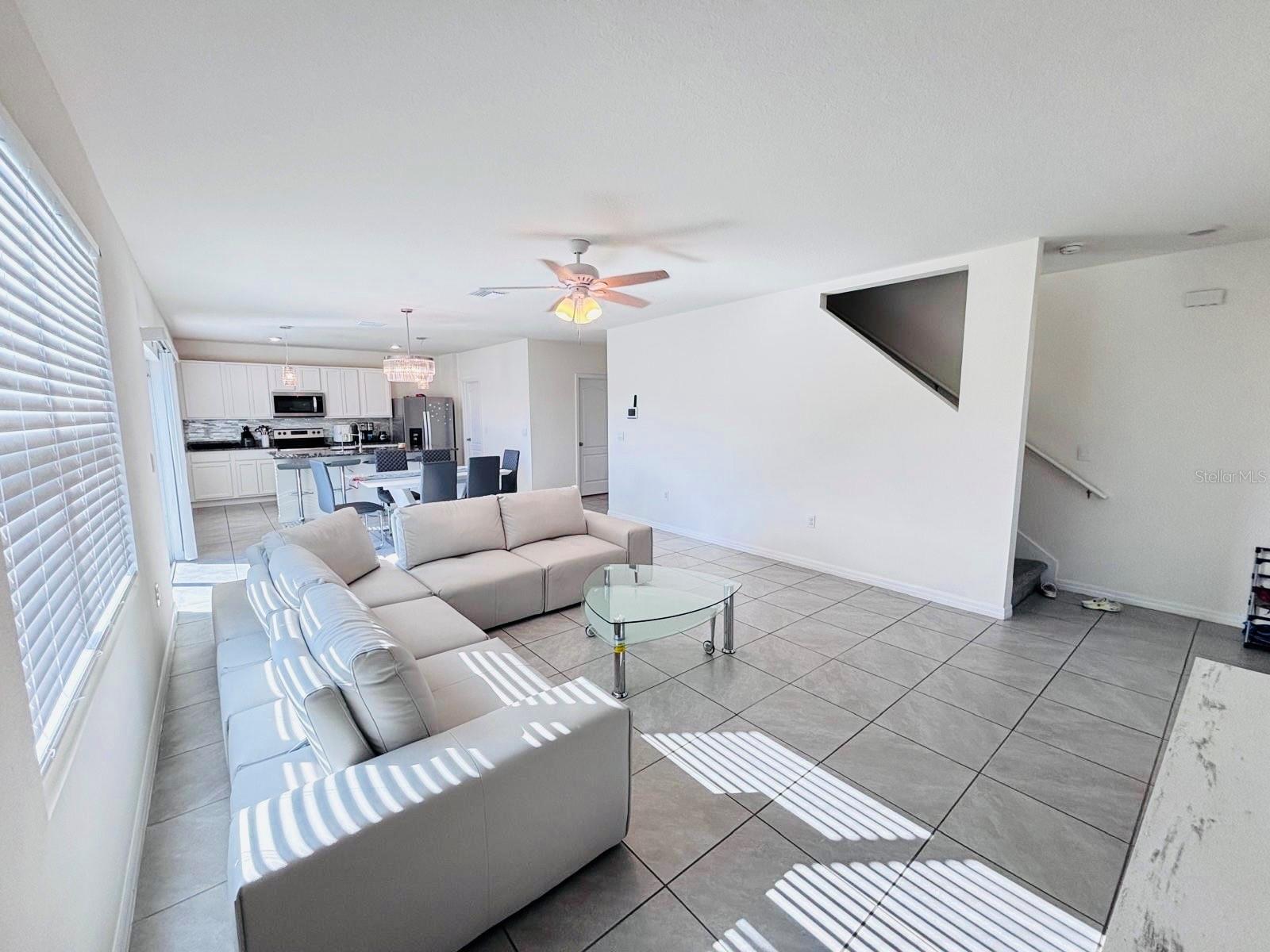 BUENA LAGO PH 1 & 2 - Residential Lease