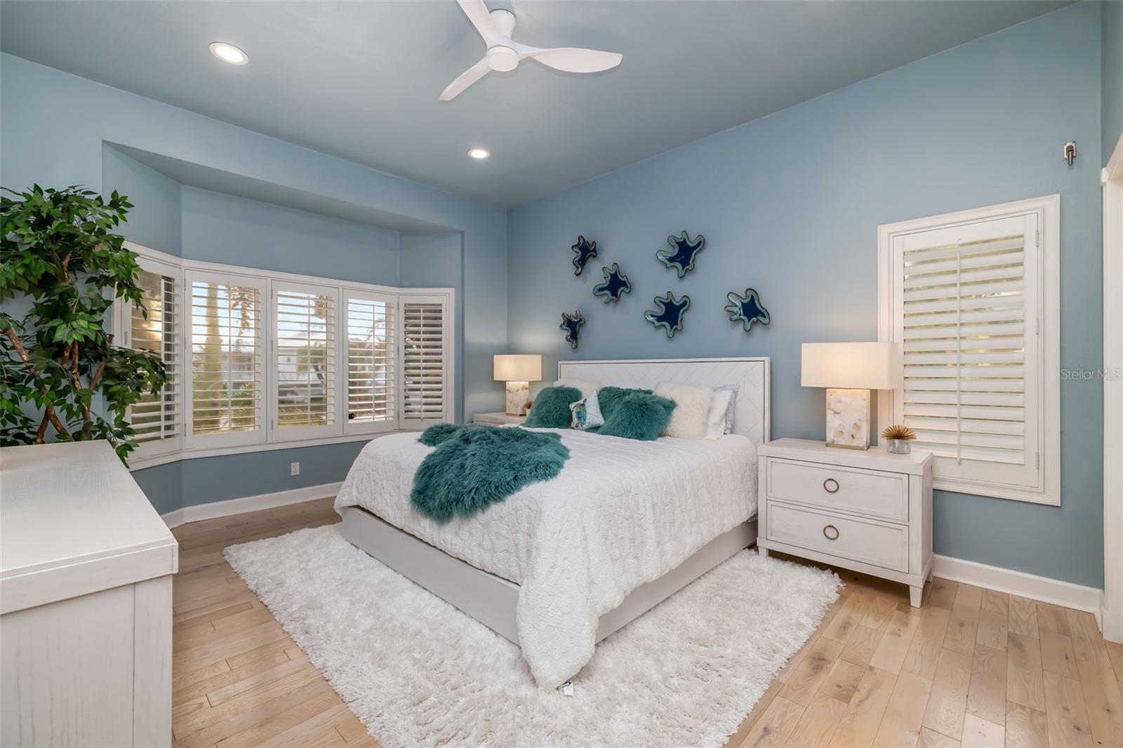 THE EAGLE POINT CLUB - Residential