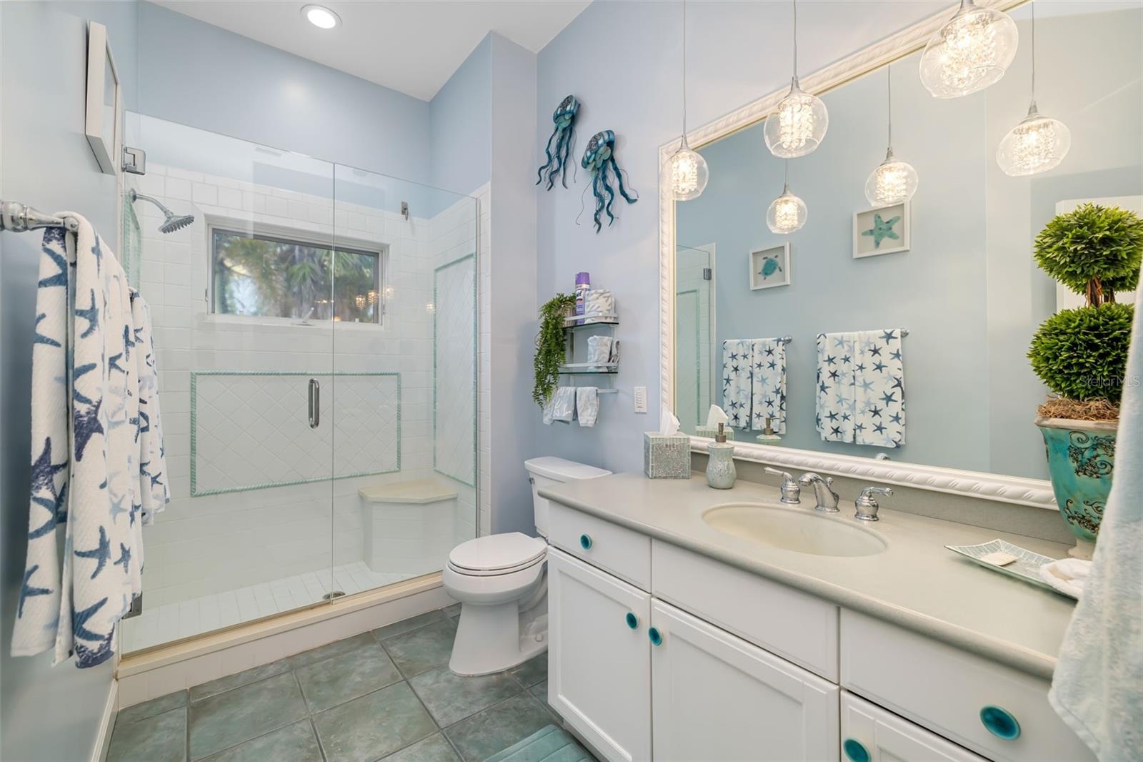 THE EAGLE POINT CLUB - Residential