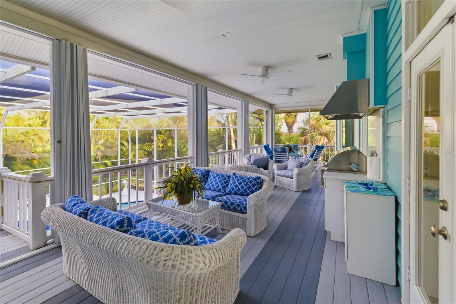 THE EAGLE POINT CLUB - Residential