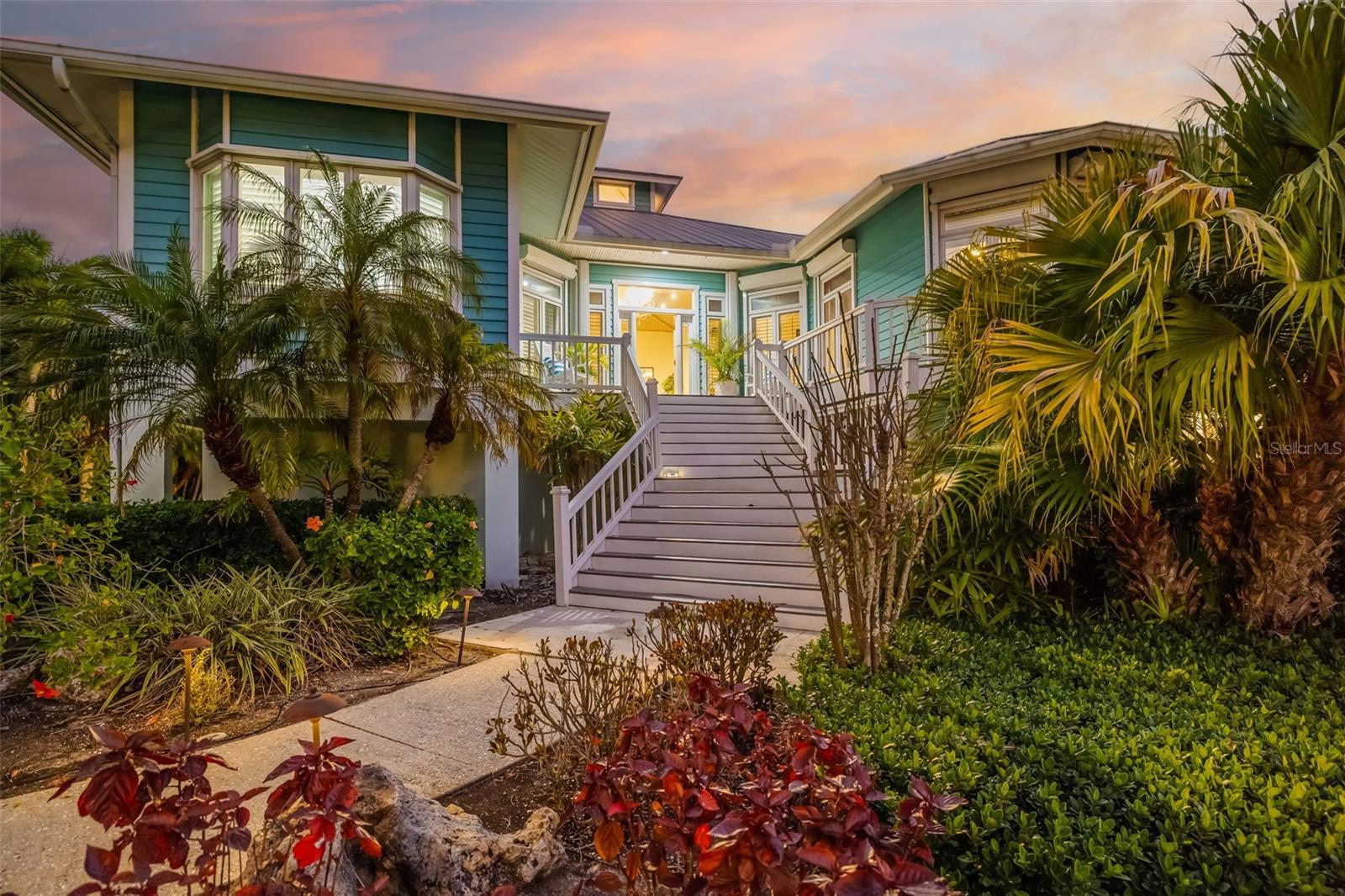 THE EAGLE POINT CLUB - Residential