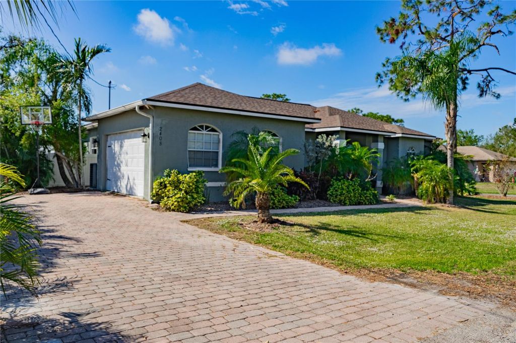 Photo of 2408 51st Boulevard E, Bradenton, FL 34208 (MLS # A4660399)