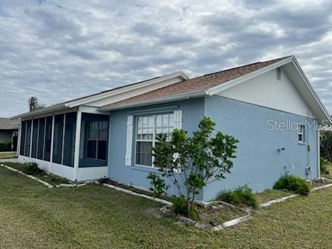 A home in PORT CHARLOTTE