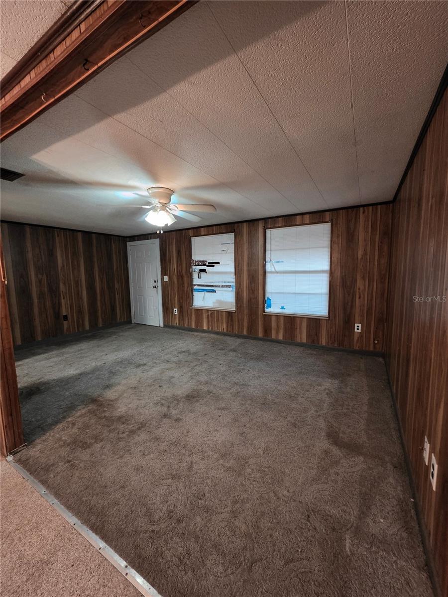 OAKLAND PARK OR A D GILLEYS - Residential