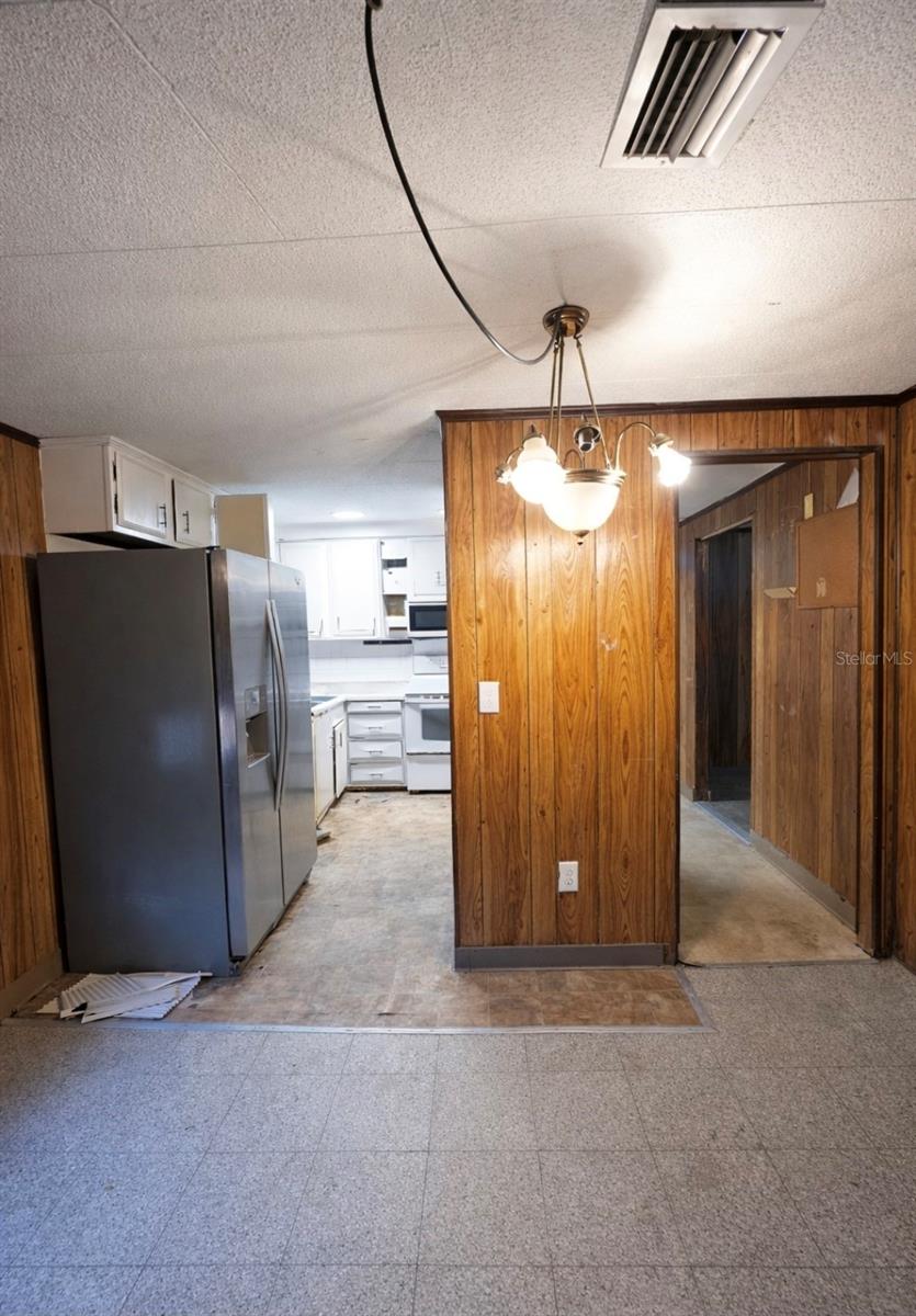 OAKLAND PARK OR A D GILLEYS - Residential