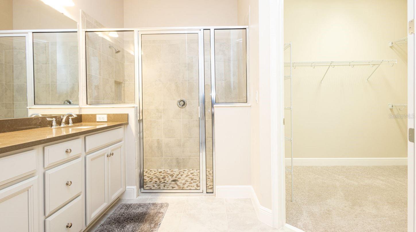 NORTHWEST LAKESIDE GROVES PH 2 - Residential Lease