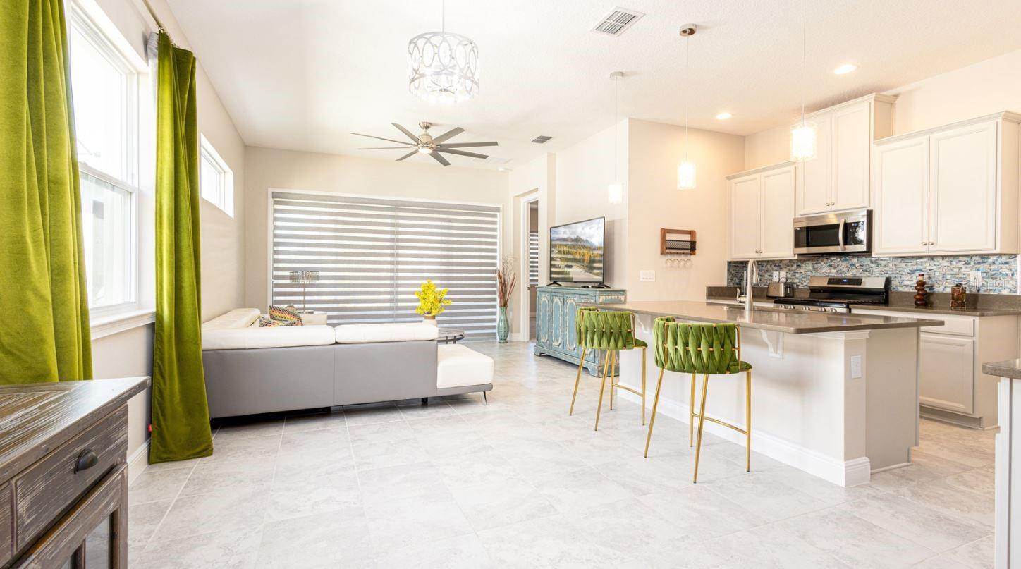 NORTHWEST LAKESIDE GROVES PH 2 - Residential Lease