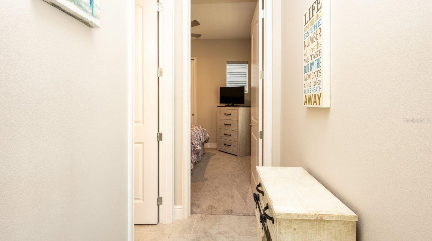 NORTHWEST LAKESIDE GROVES PH 2 - Residential Lease