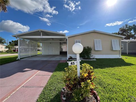 A home in ELLENTON