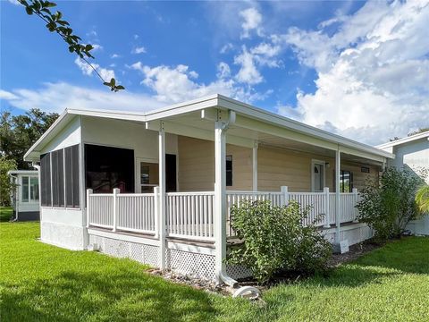 A home in ELLENTON