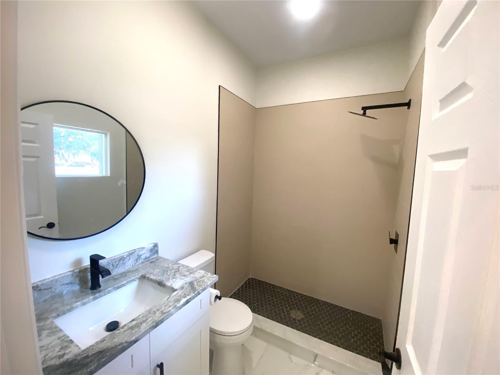 TWIN OAKS ADD PB 12 PG 16 - Residential